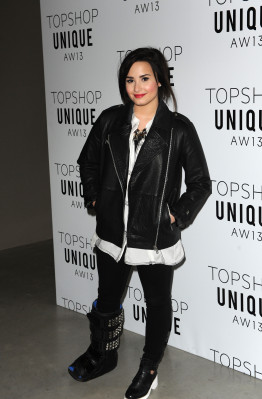 Demi Lovato pic #578227
