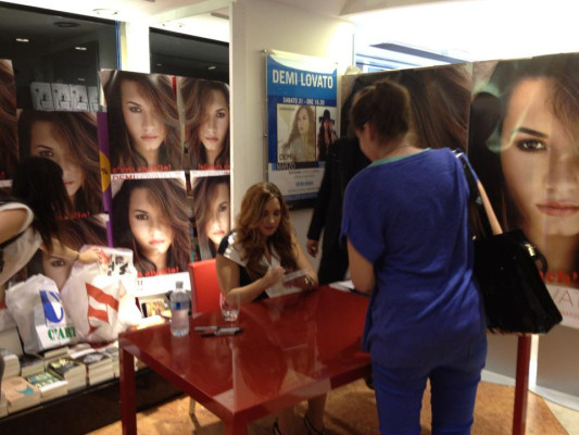 Demi Lovato pic #469497