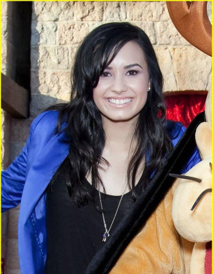Demi Lovato pic #332528