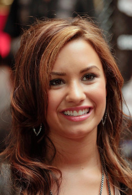 Demi Lovato pic #403558