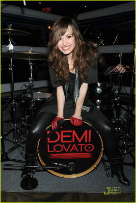 Demi Lovato pic #143832