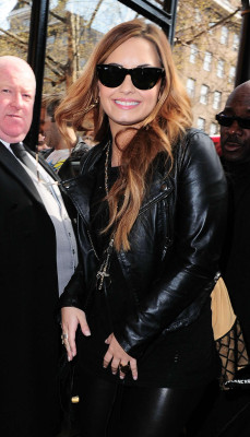 Demi Lovato pic #470550