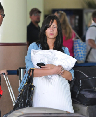 Demi Lovato pic #354038