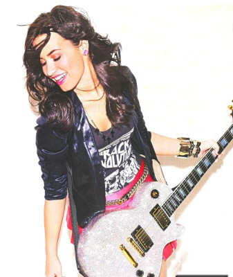 Demi Lovato pic #332573
