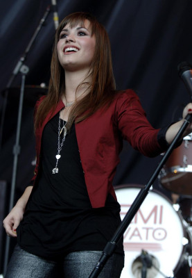 Demi Lovato pic #436410