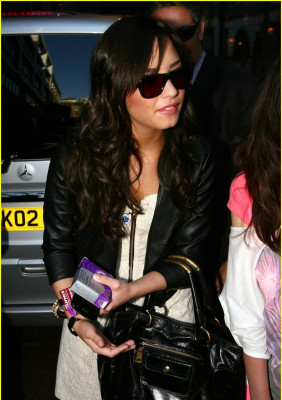 Demi Lovato pic #332481