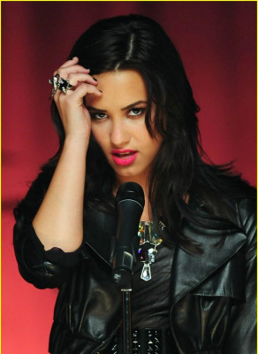 Demi Lovato pic #328281