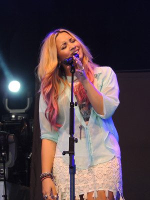 Demi Lovato pic #503787