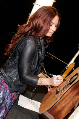 Demi Lovato pic #445848