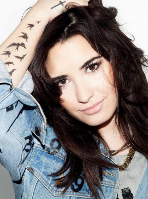 Demi Lovato pic #611021