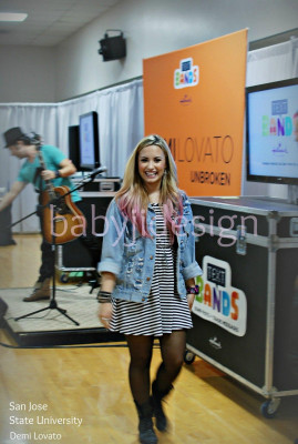 Demi Lovato pic #513079