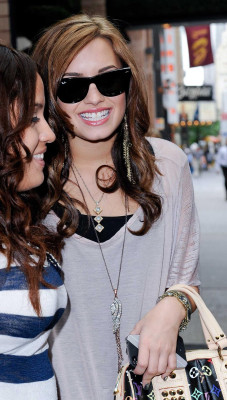 Demi Lovato pic #354578
