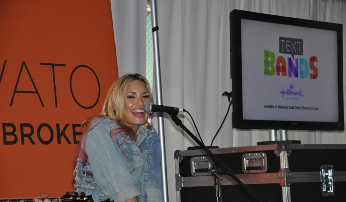 Demi Lovato pic #513078
