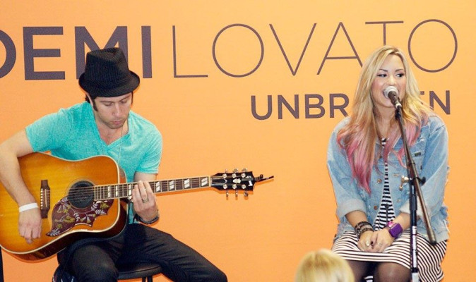 Demi Lovato pic #513077