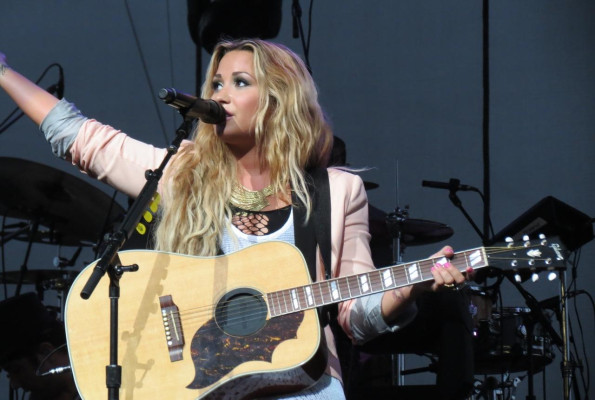 Demi Lovato pic #499745