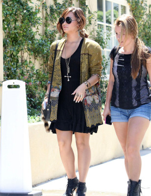 Demi Lovato pic #399978