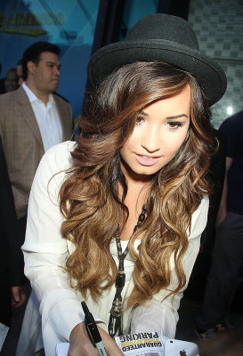 Demi Lovato pic #407685
