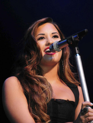 Demi Lovato pic #399523