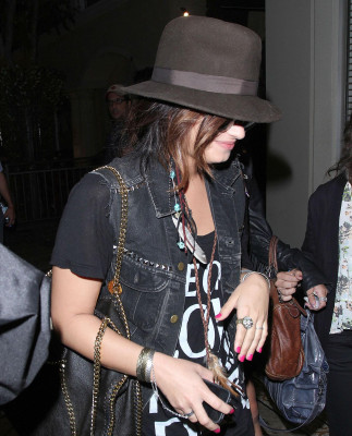 Demi Lovato pic #393837