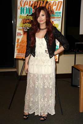 Demi Lovato pic #435453
