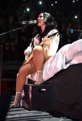 Demi Lovato pic #1020738