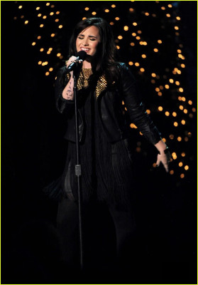 Demi Lovato pic #561199