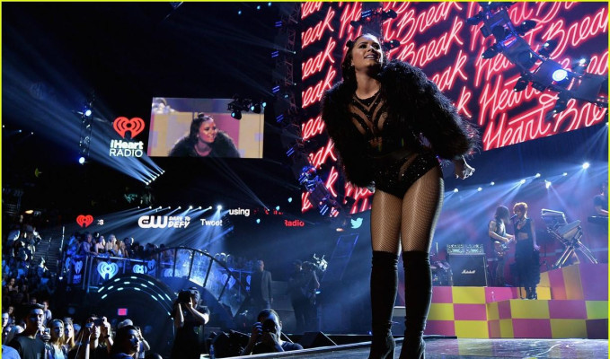 Demi Lovato pic #800100