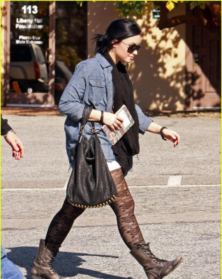 Demi Lovato pic #337836