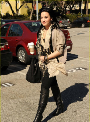 Demi Lovato pic #337665