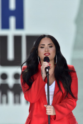 Demi Lovato pic #1023917