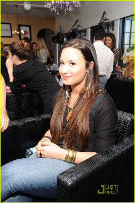 Demi Lovato pic #449598