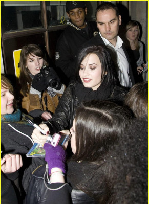 Demi Lovato pic #354557