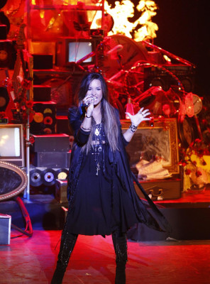 Demi Lovato pic #399037