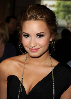 Demi Lovato pic #295887