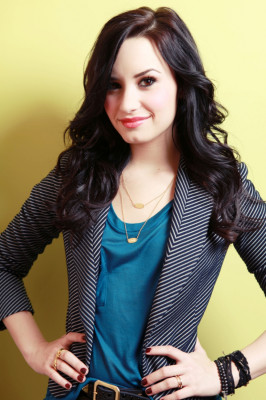 Demi Lovato pic #270354