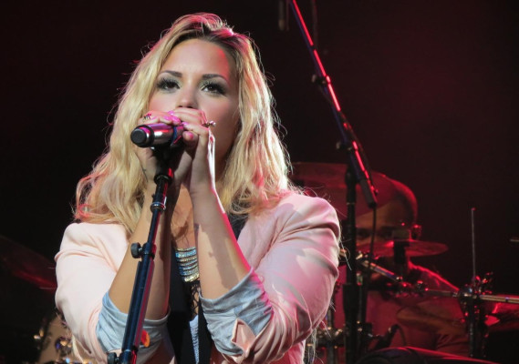 Demi Lovato pic #499743