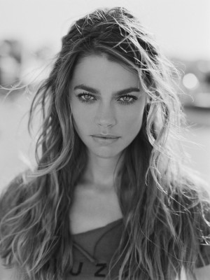 Denise Richards pic #575239