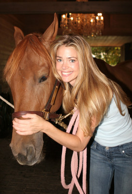Denise Richards pic #318883