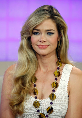 Denise Richards pic #216517