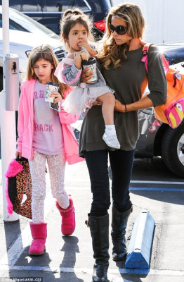Denise Richards pic #652330