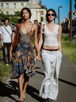 Deva Cassel – at Jaquemus S/S 2026 Fashion Show in Paris