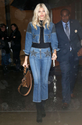 Devon Windsor pic #1080686