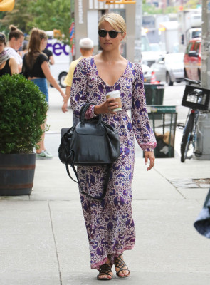 Dianna Agron pic #630917