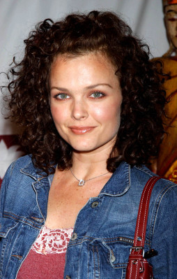Dina Meyer pic #326435