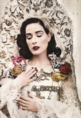 Dita Von Teese pic #209369