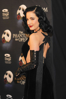 Dita Von Teese pic #660346