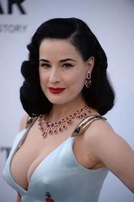 Dita Von Teese pic #777940