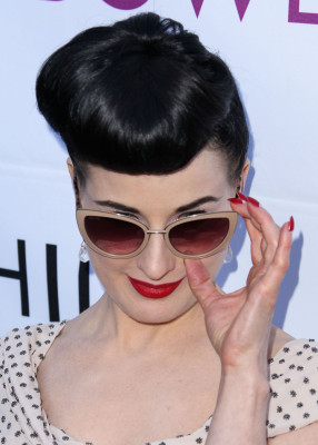 Dita Von Teese pic #716353
