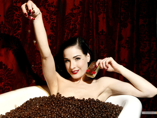 Dita Von Teese pic #106775