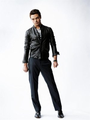 Dominic Cooper pic #548110